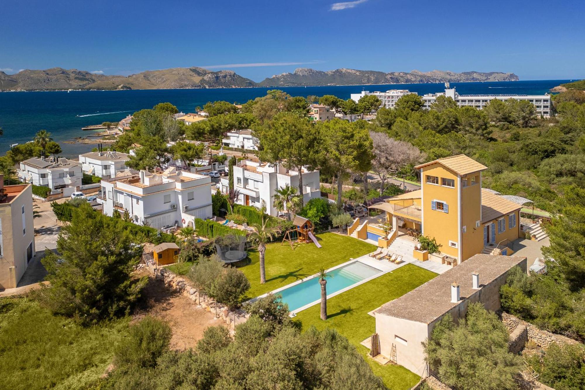Casa Morer Vermell- Brasa By Mallorca Selection * Alcudia (Mallorca)